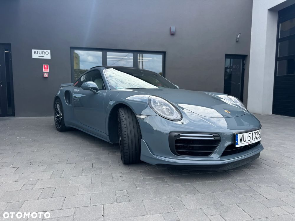 Porsche 911 Turbo S - 3
