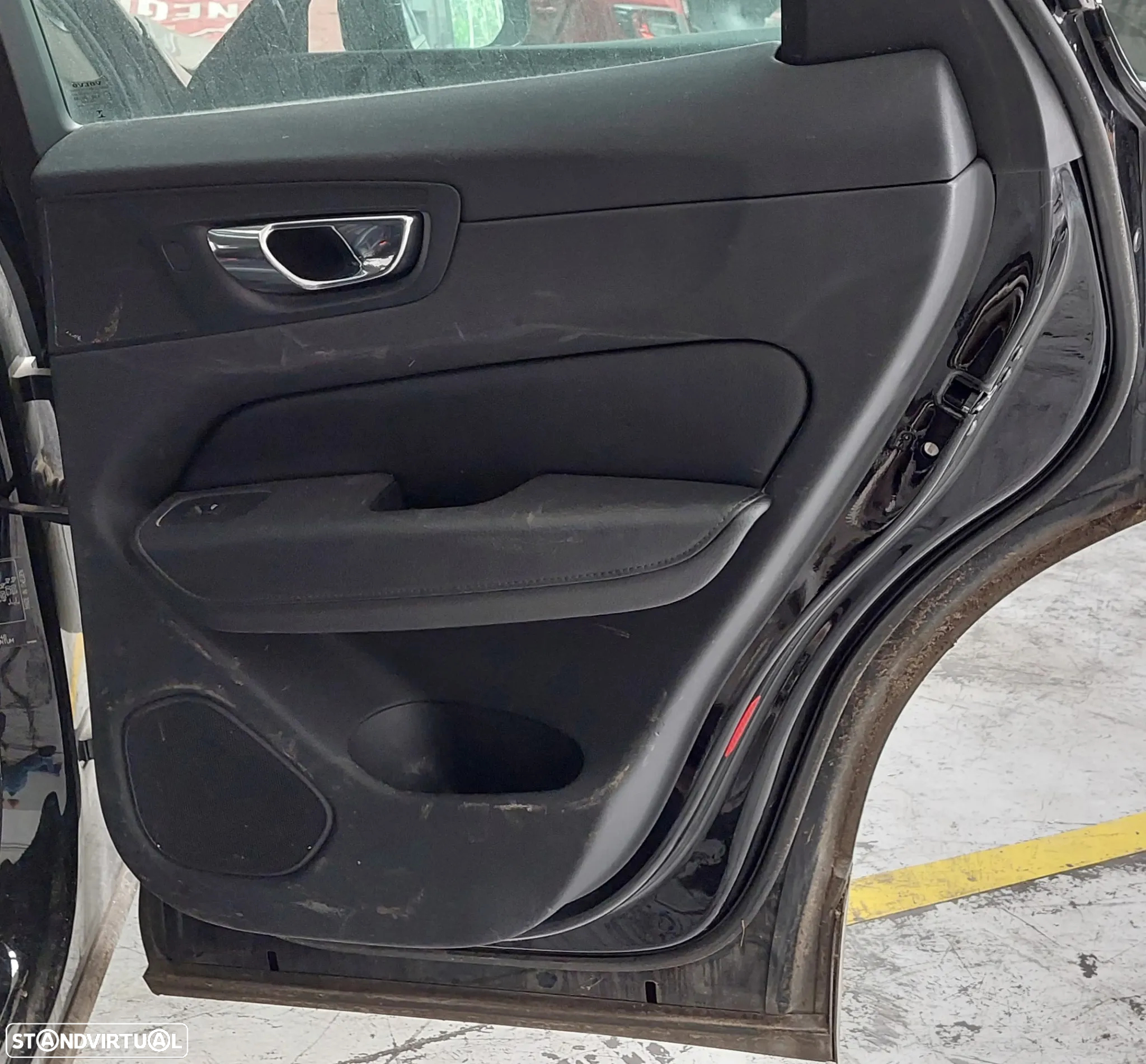 VOLVO XC60 D4 PARA PEÇAS - 15