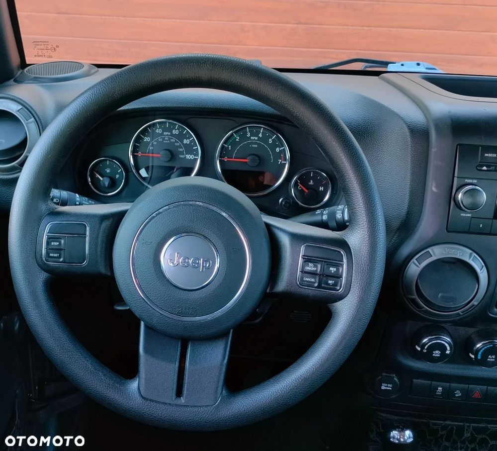 Jeep Wrangler Unlimited 3.6 Automatik X - 16