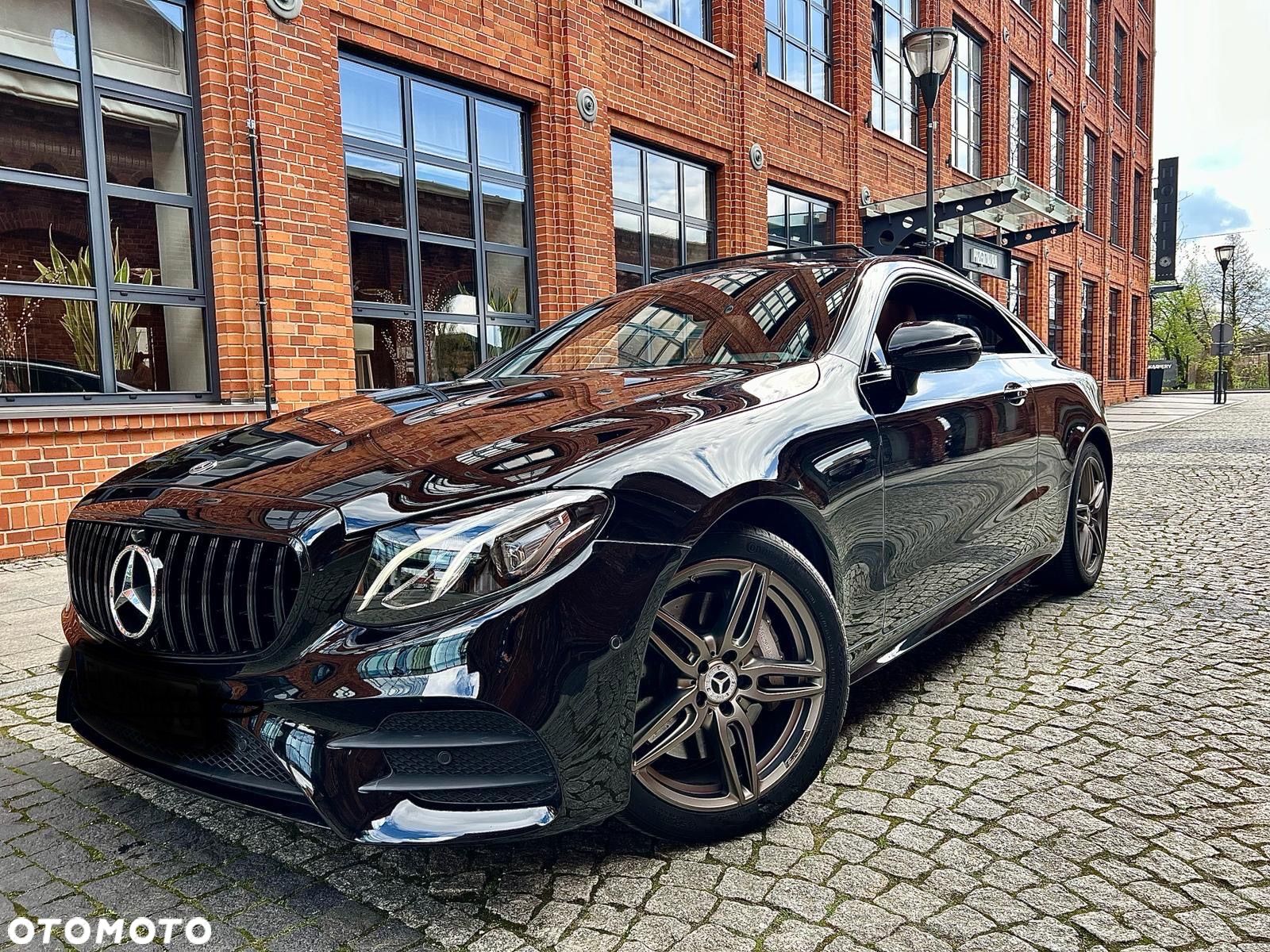 Mercedes-Benz Klasa E 400 4Matic Coupe 9G-TRONIC AMG Line - 1