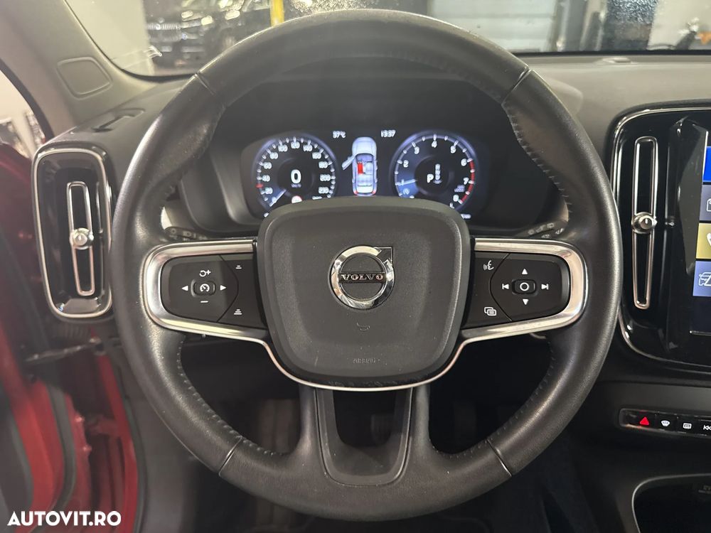 Volvo XC 40 - 17
