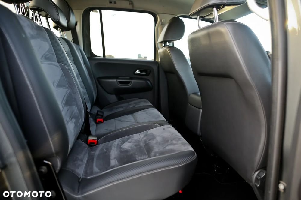 Volkswagen Amarok 2.0 BiTDI Autm Dark Label - 25