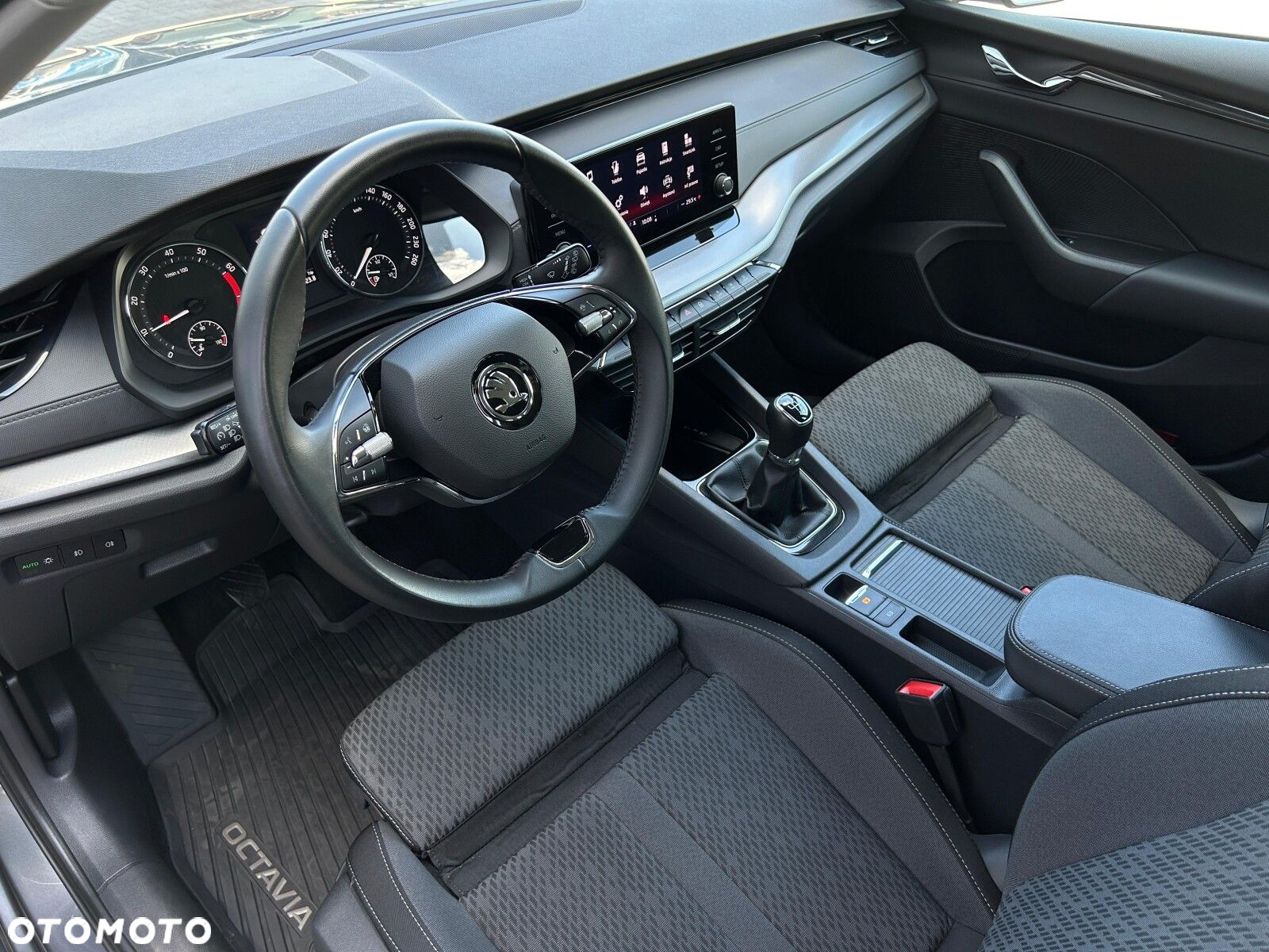 Skoda Octavia 1.5 TSI ACT Ambition - 6