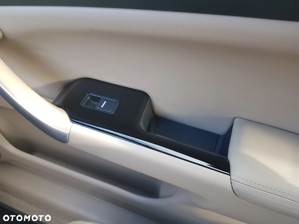 Honda Accord 2.4 i Executive - 27