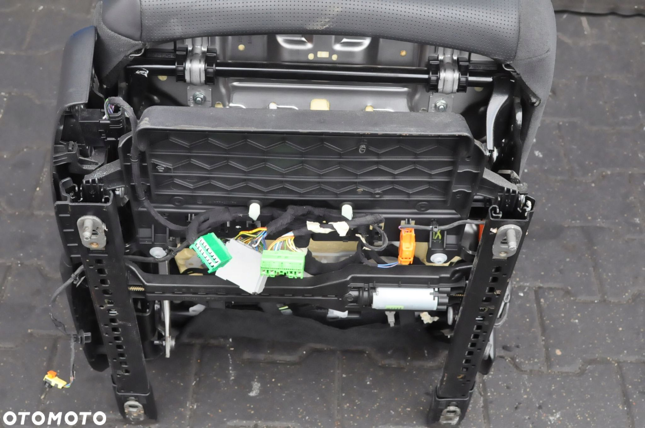 LAND ROVER DISCOVERY L550 LIFT FOTELE KANAPA BOCZKI SKÓRA TUNEL ANGLIK - 8