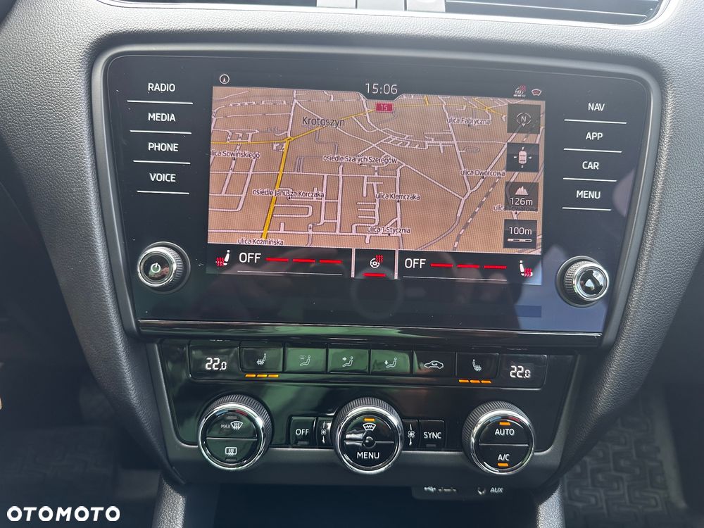 Skoda Octavia 2.0 TDI Style DSG - 11