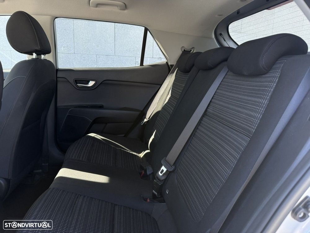 Kia Stonic 1.0 T-GDi Tech - 16