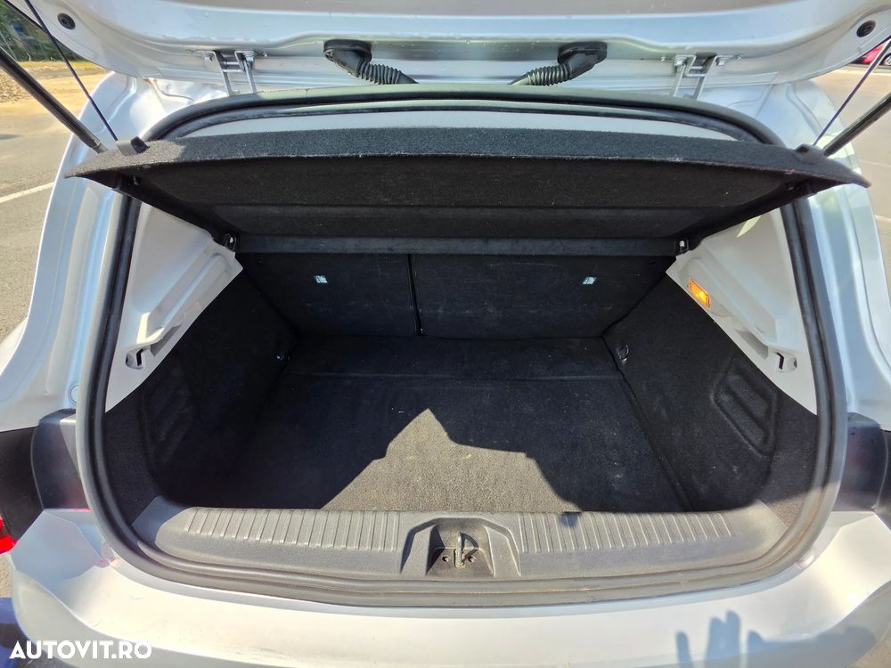 Renault Clio E-TECH Full 145 EVOLUTION - 9