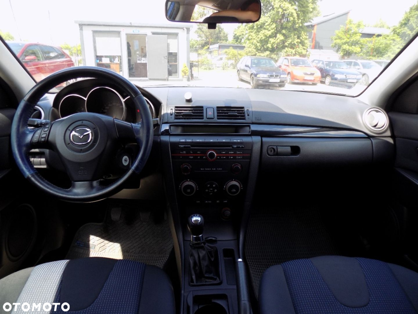 Mazda 3 - 5
