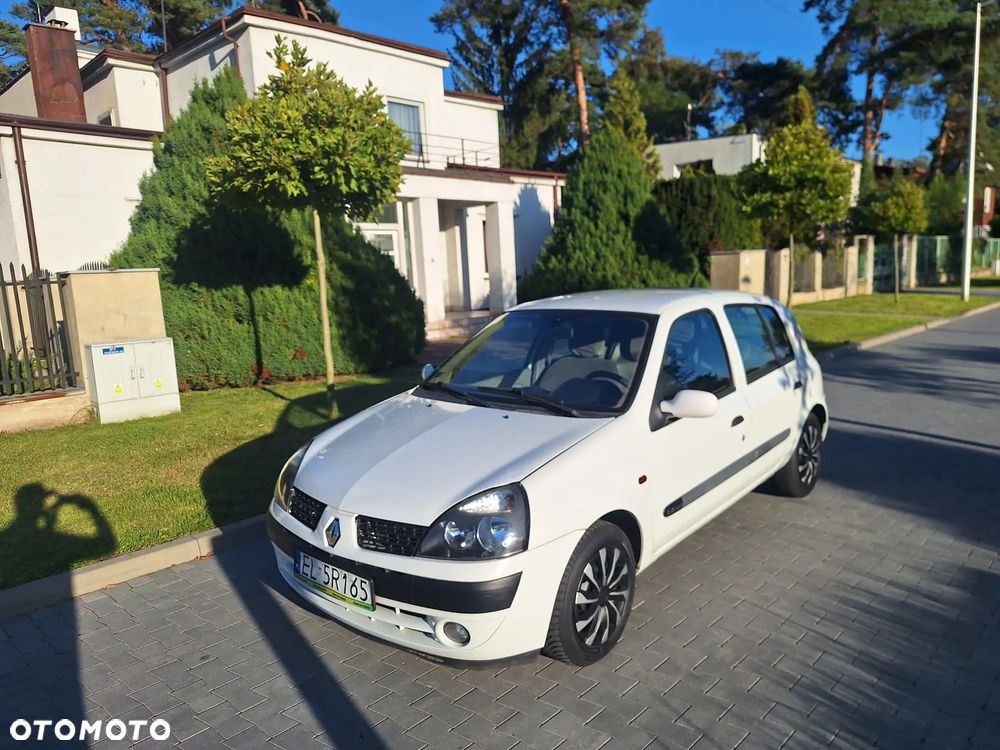Renault Clio 1.4 16V Privilege - 2