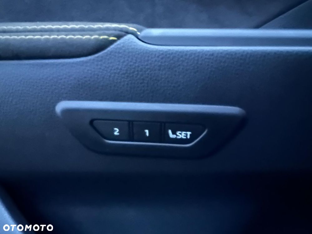 Toyota C-HR 2.0 Hybrid Dynamic Force Executive Premiere Edition - 19