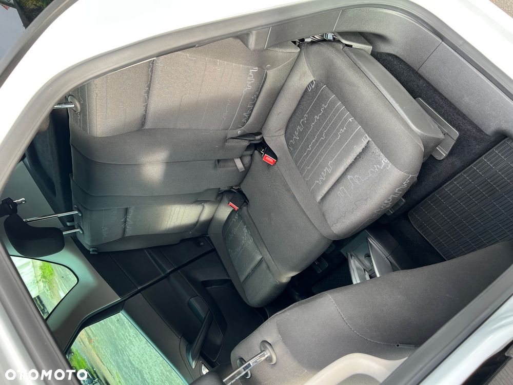 Opel Meriva - 13