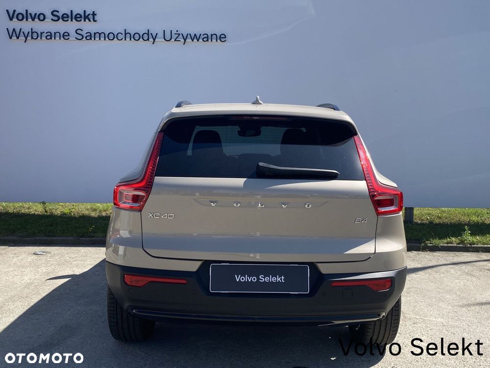 Volvo XC 40 - 9