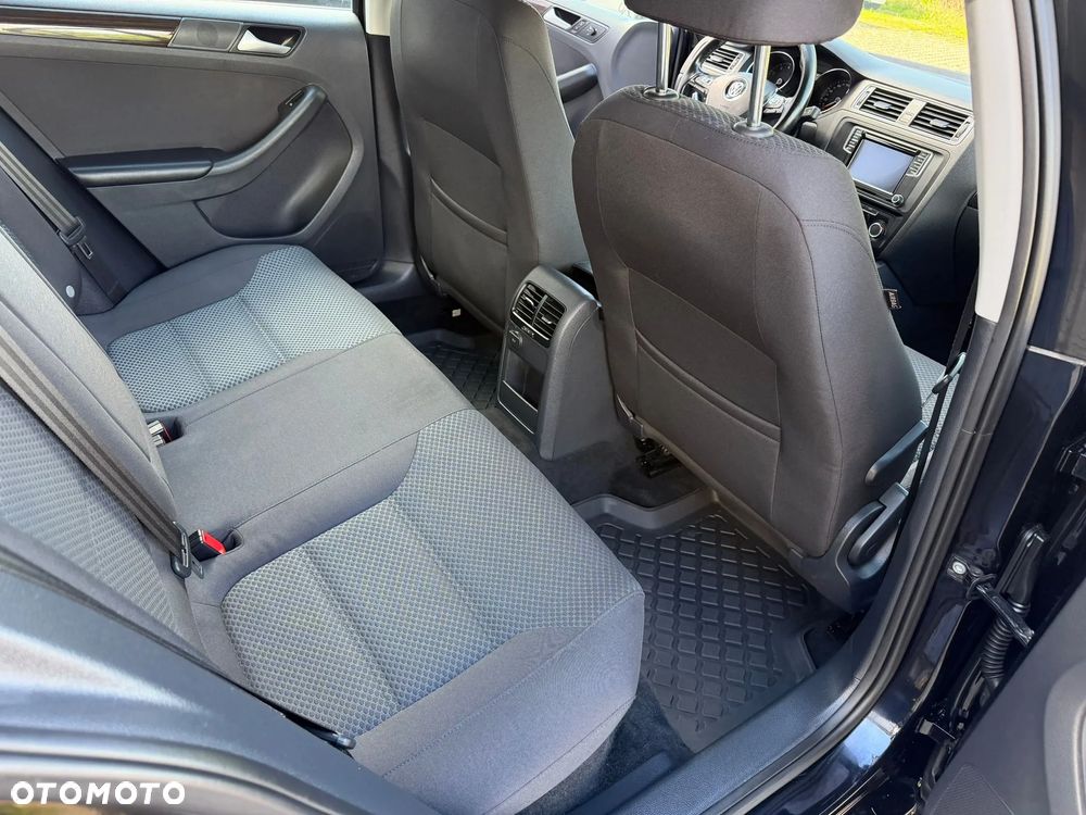 Volkswagen Jetta 1.4 TSI BMT Comfortline - 6