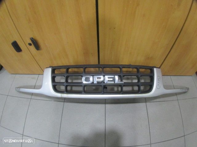 Grelha Friso 0705982789714451200 OPEL FRONTERA BREAK FASE 3 1999 2.2I 4X4 136CV 5P CINZENTO FRT GRE PC FRT Danificado - 1