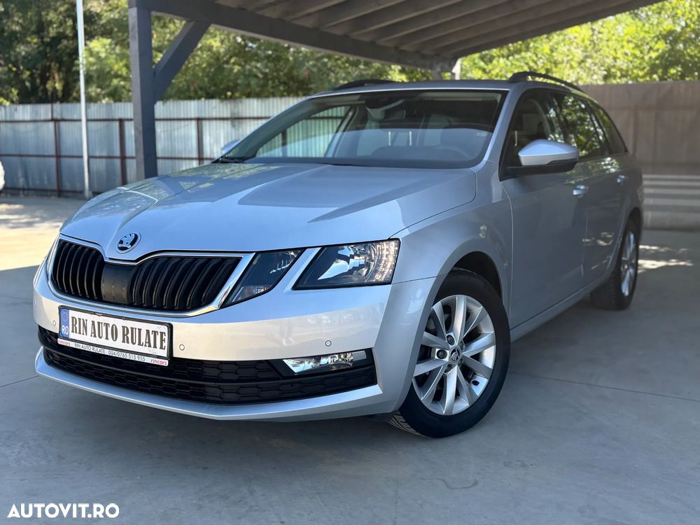 Skoda Octavia Combi 1.5 TSI Ambition - 4