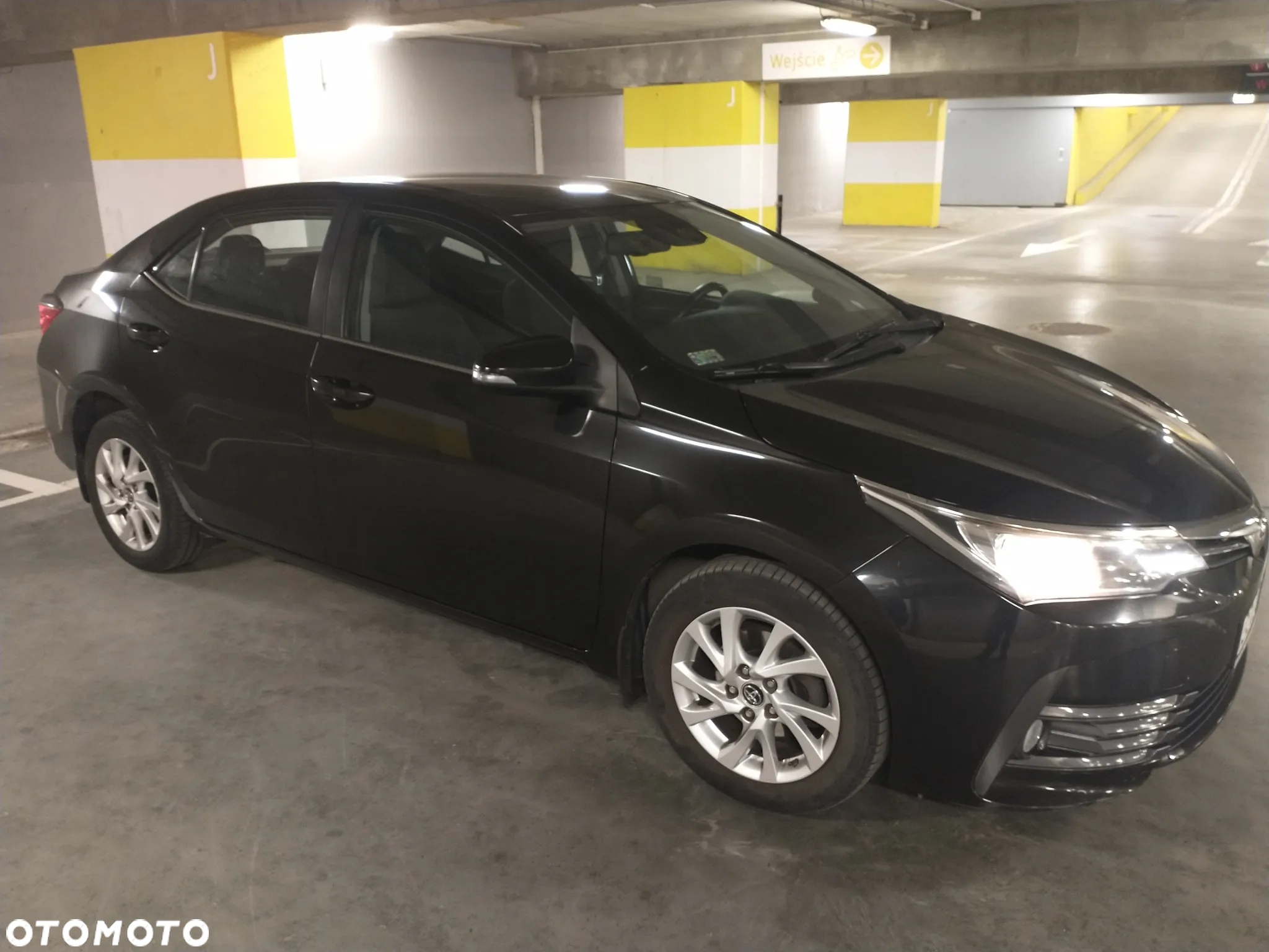 Toyota Corolla 1.6 Comfort - 29