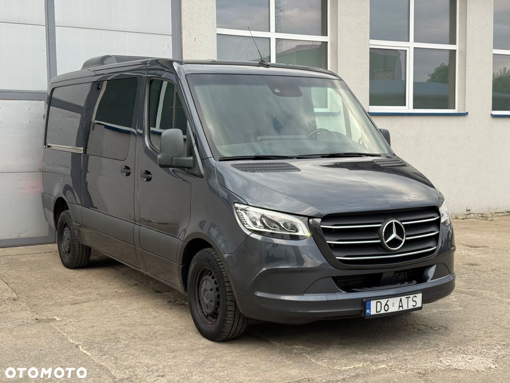 Mercedes-Benz Sprinter - 1