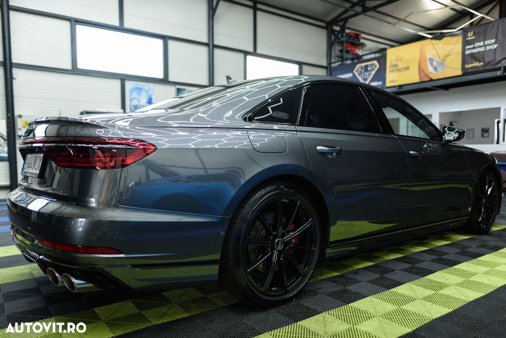 Audi S8 4.0 TFSI quattro Tiptronic - 31