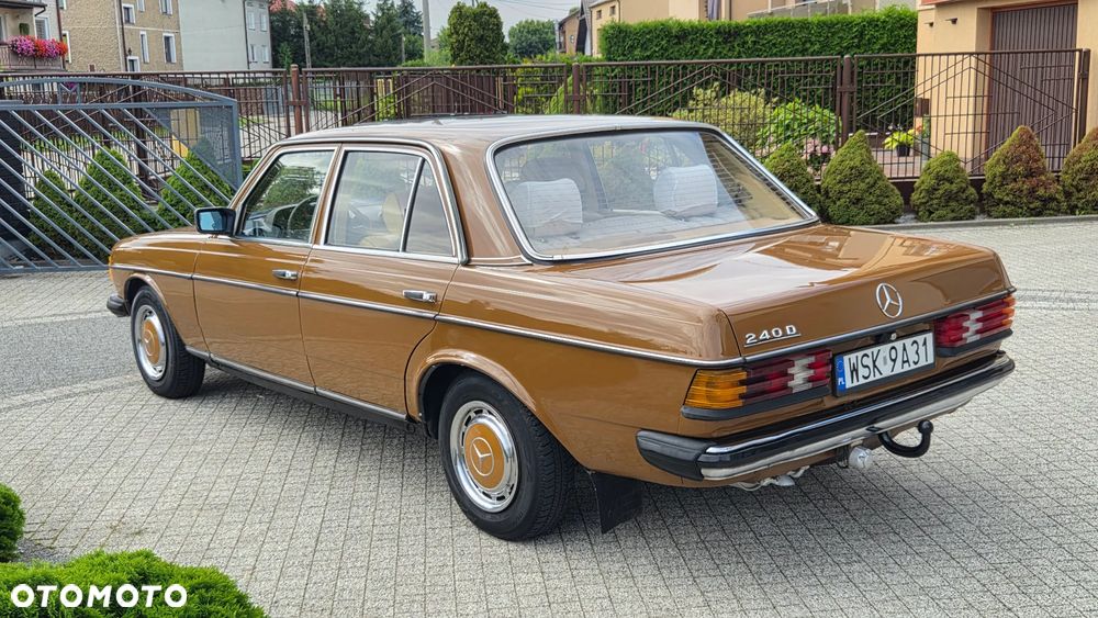 Mercedes-Benz W123 - 8
