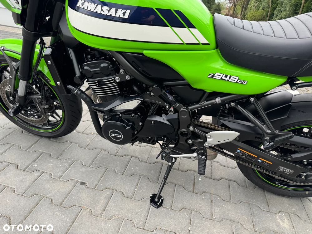 Kawasaki Z 900 RS - 17