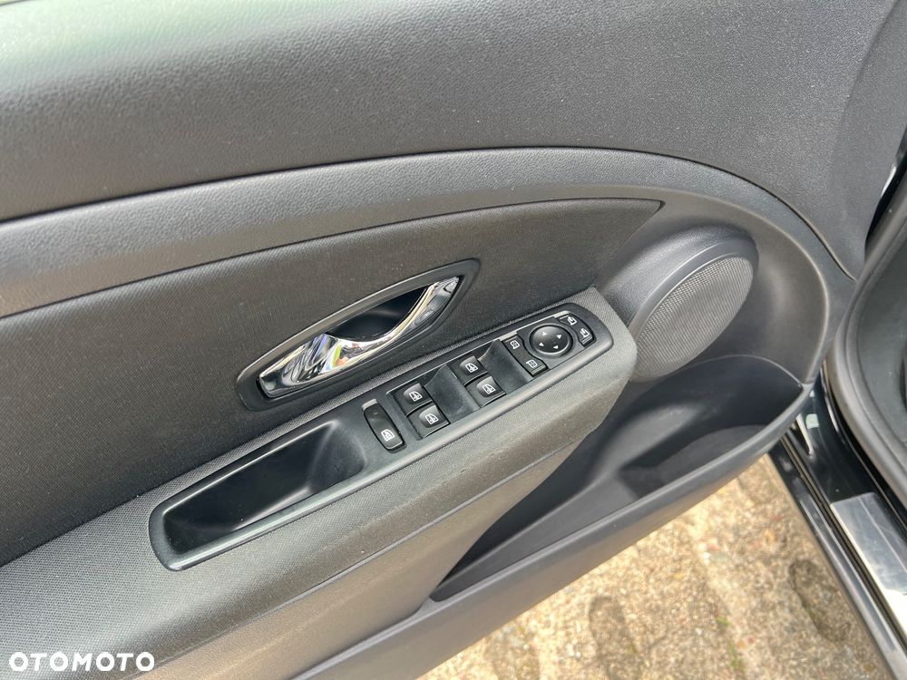 Renault Megane 1.5 dCi Energy Life EU6 - 31