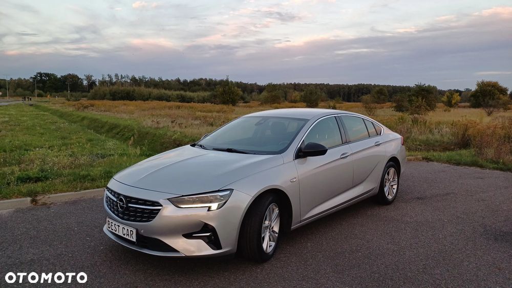 Opel Insignia 1.5 Automatik Business Elegance - 16