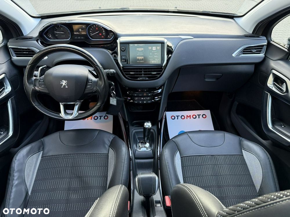Peugeot 2008 - 5