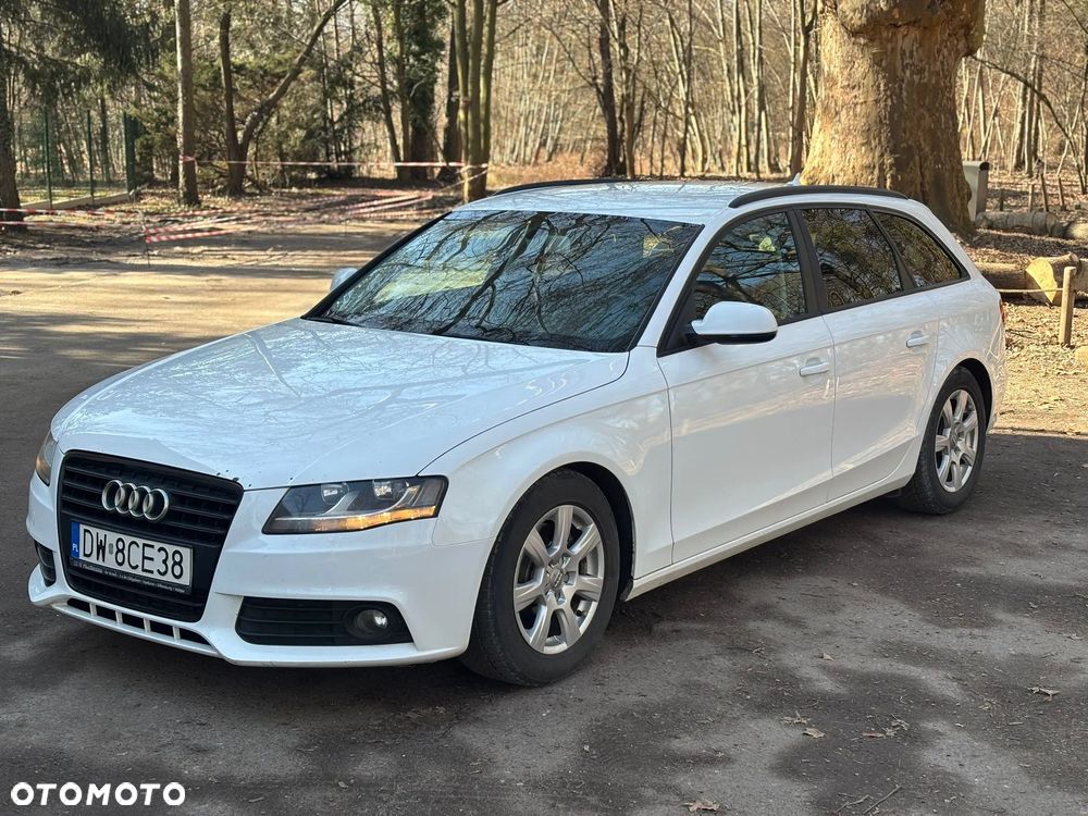 Audi A4 Avant 2.0 TDI - 11