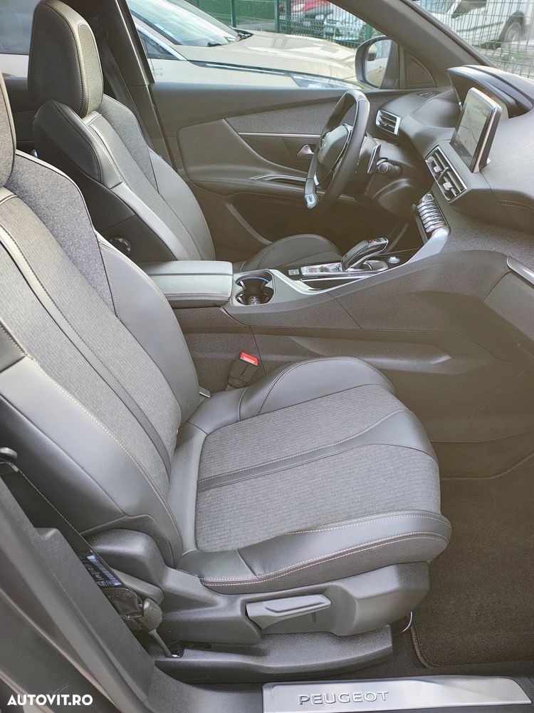 Peugeot 3008 1.2 PureTech Turbo S&S EAT6 GT-Line - 5