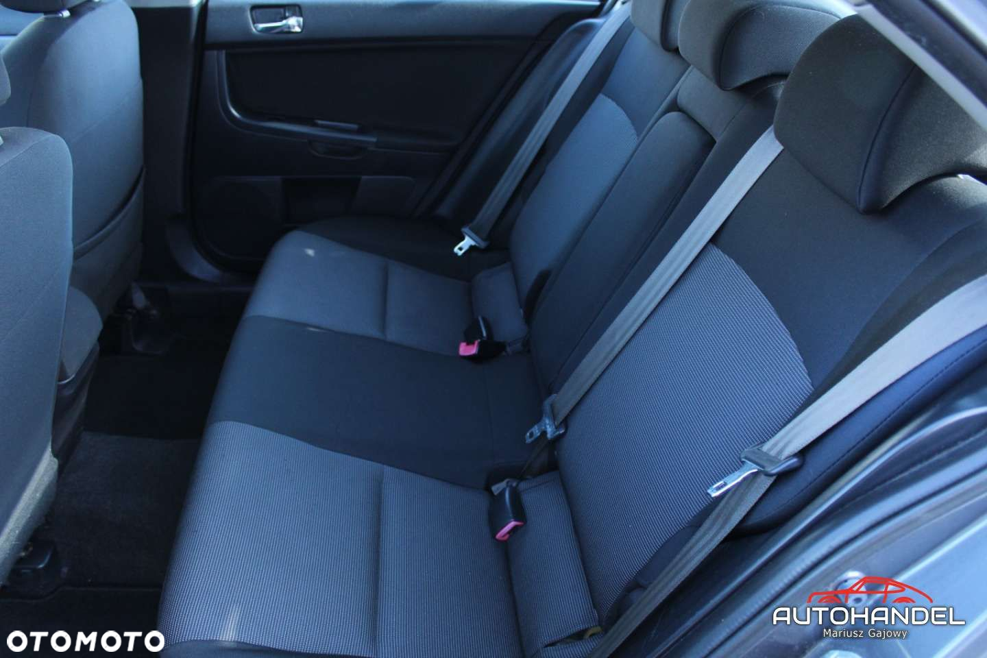 Mitsubishi Lancer - 21