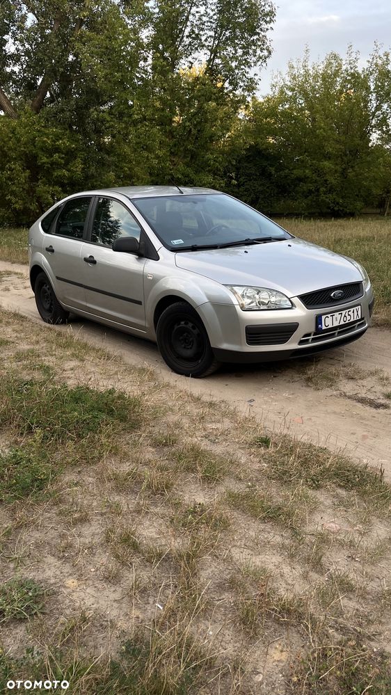 Ford Focus 1.6 16V Ambiente - 23