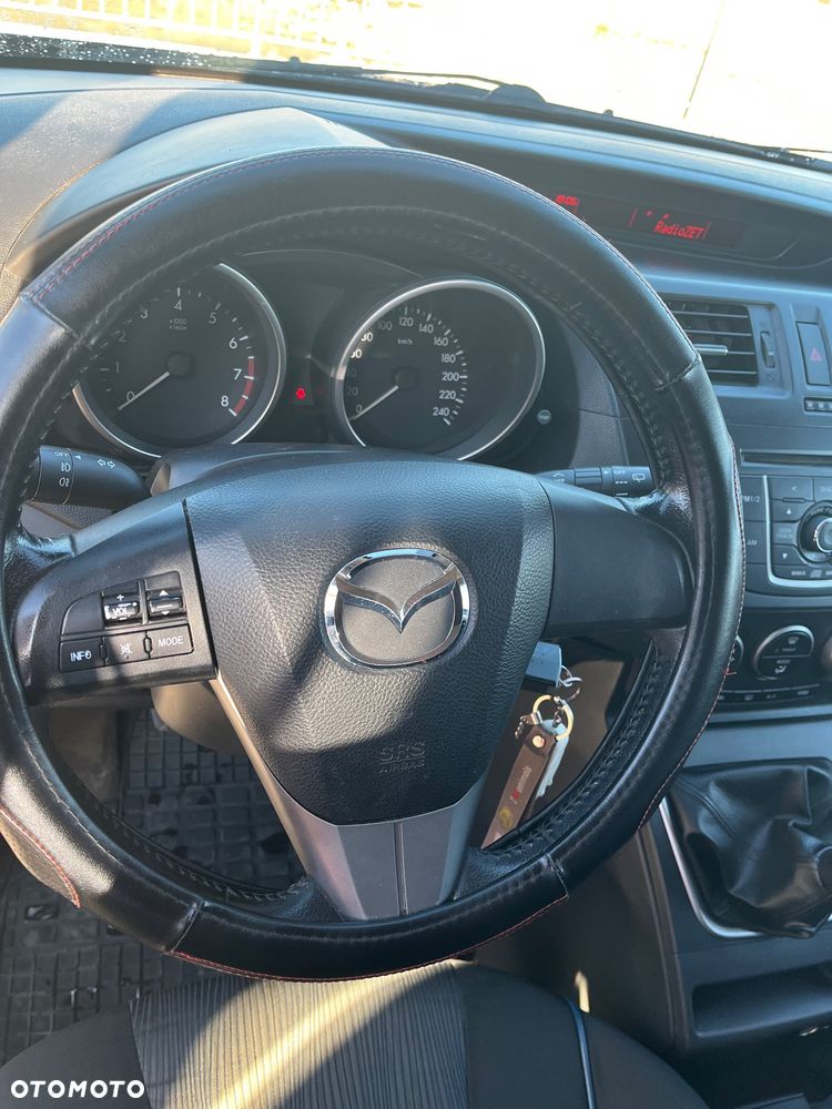 Mazda 5 - 5