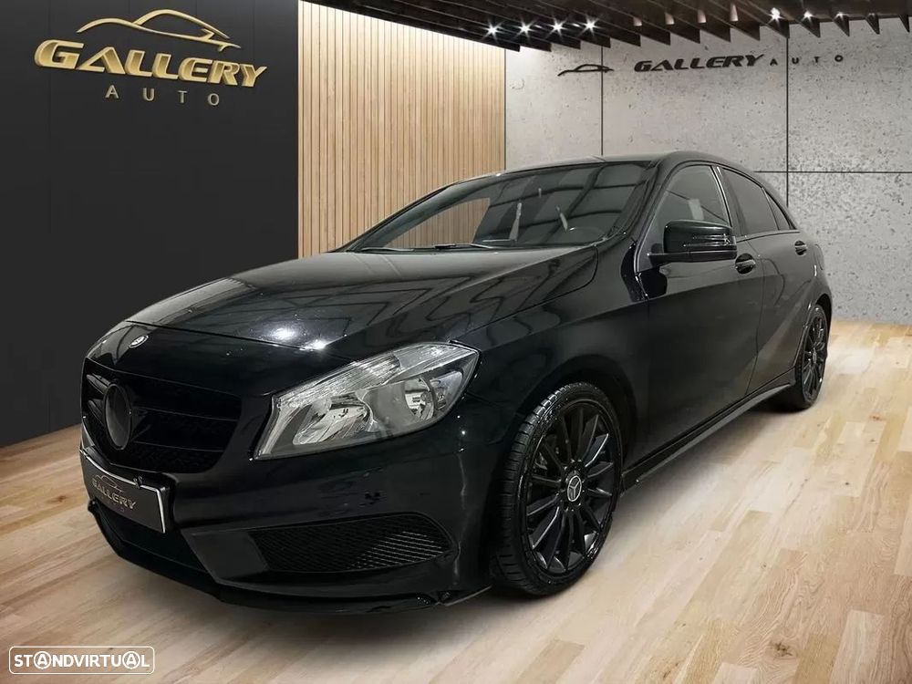 Mercedes-Benz A 180 d AMG Line - 2