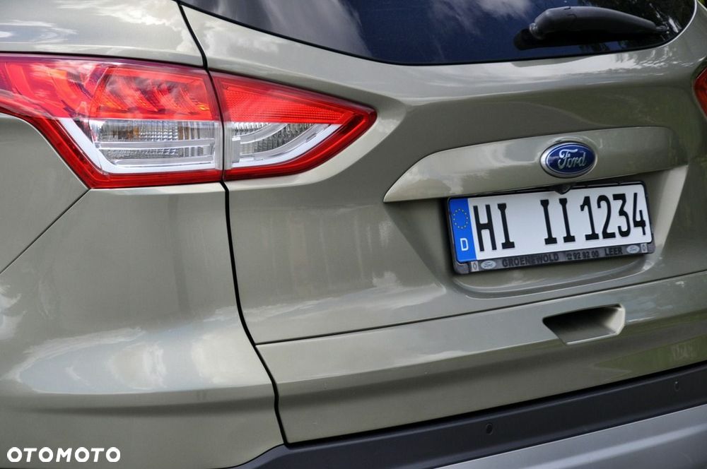 Ford Kuga - 16