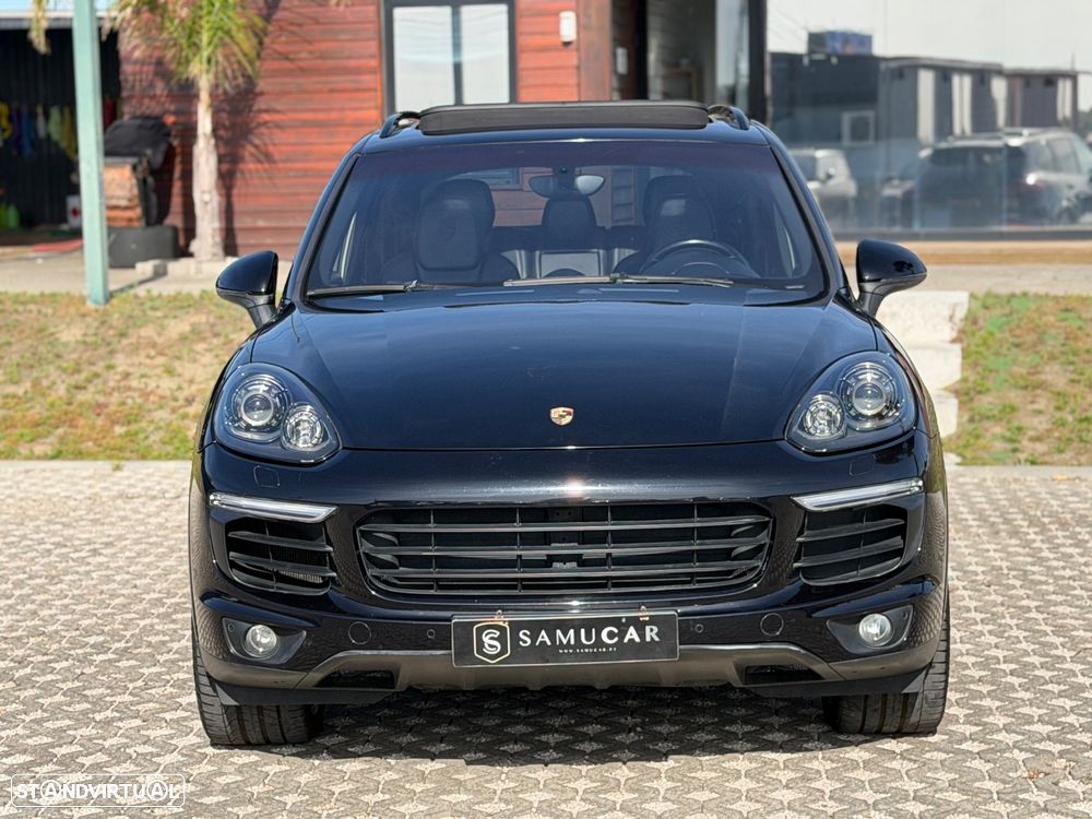 Porsche Cayenne S - 3