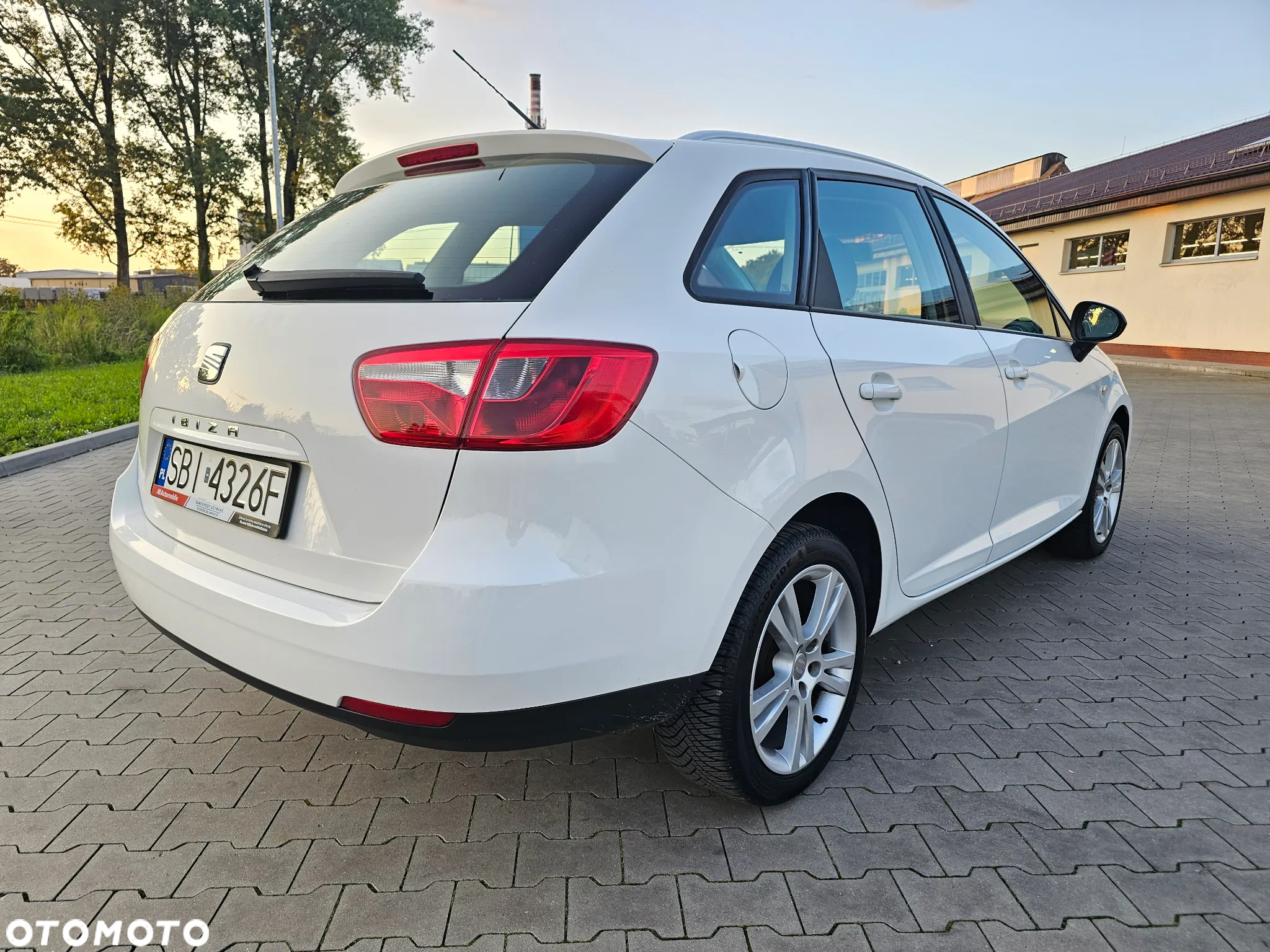 Seat Ibiza 1.4 16V Style - 8