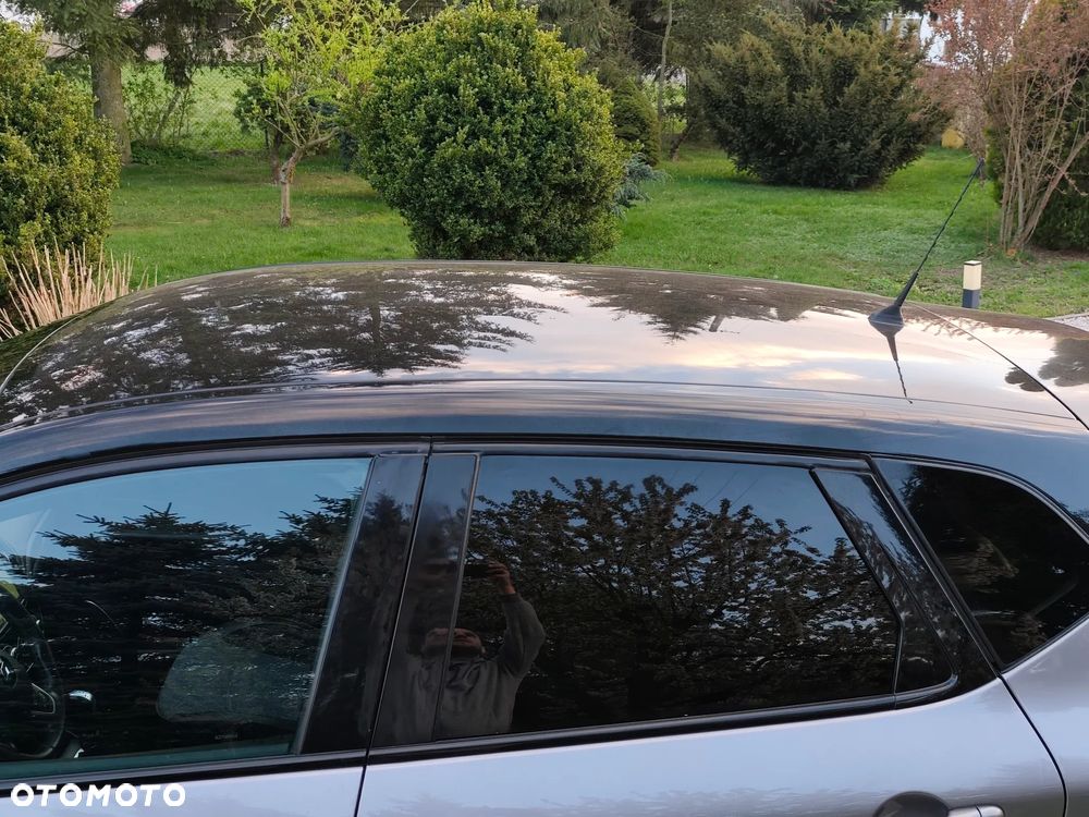 Renault Captur (ENERGY) dCi 90 EDC INTENS - 22