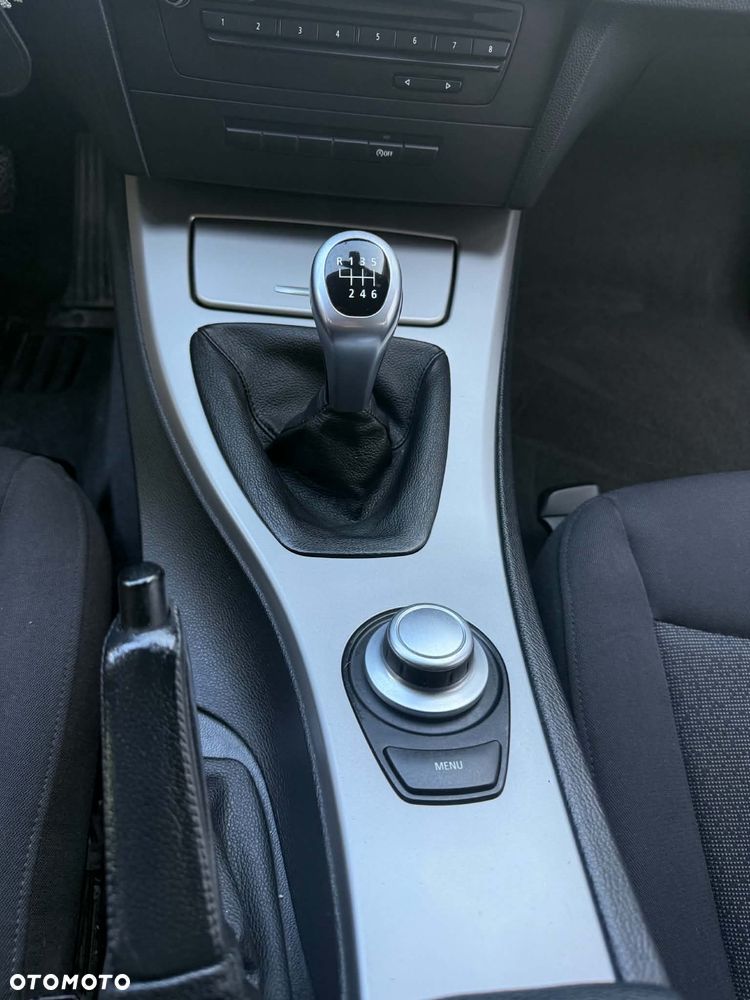BMW Seria 3 318d DPF - 21