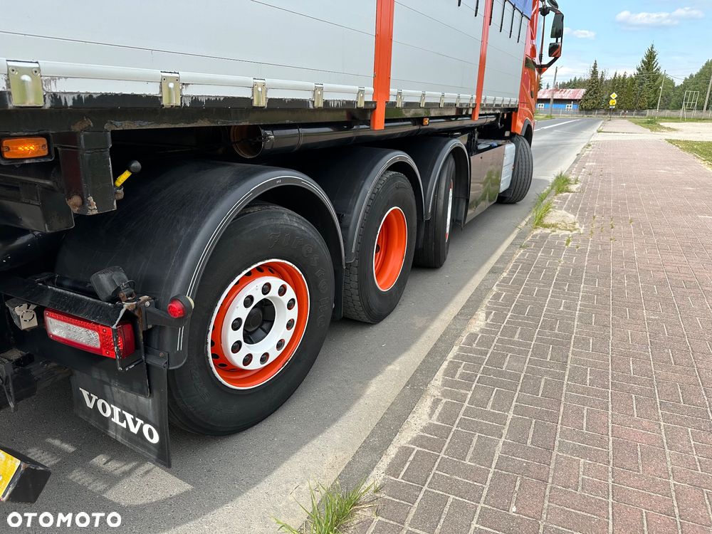 Volvo FH 500 8X2 WYWROTKA DO ZBOZA Z POMPA SAMOZALADOWCZA - 15