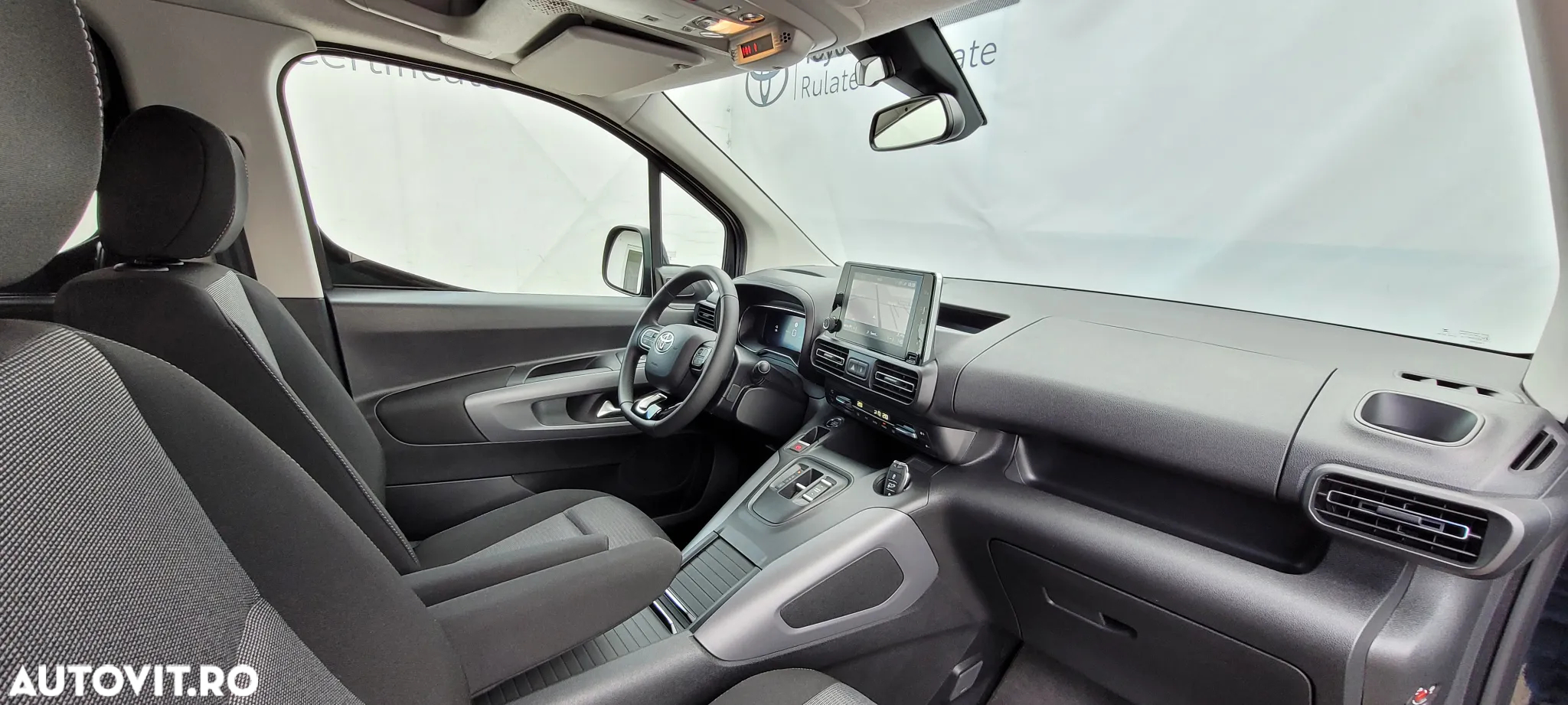 Toyota Proace City Verso Electric 100KW/136 CP 50KWH L2H1 6+1 Family+ - 13