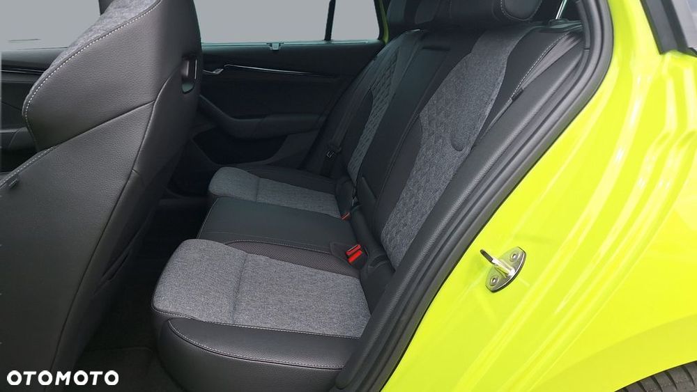 Skoda Octavia 2.0 TDI Sportline DSG - 23