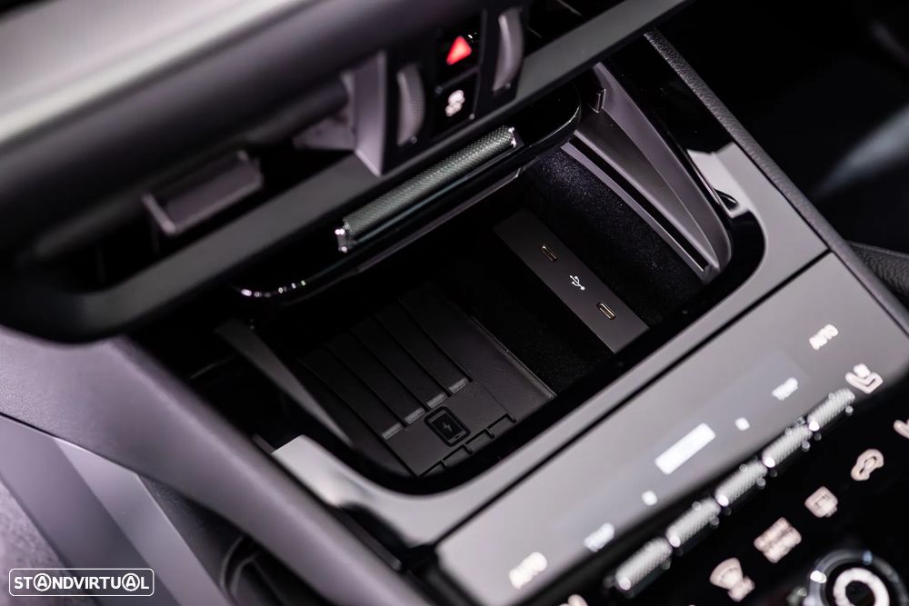 Porsche Cayenne Coupé E-Hybrid - 26