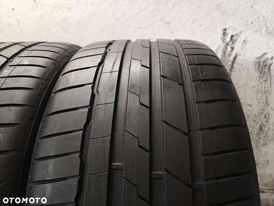 2x 285/30R22 opony letnie Hankook 2021 (N194) - 3