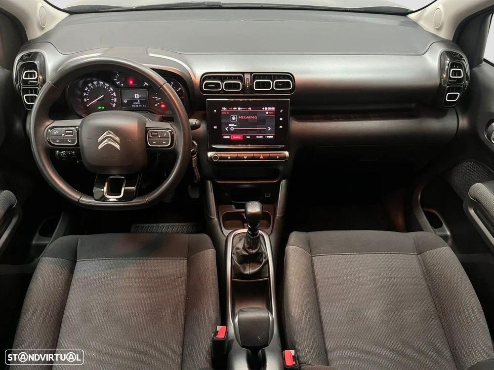 Citroën C3 Aircross 1.2 PureTech Shine — fotografia 4