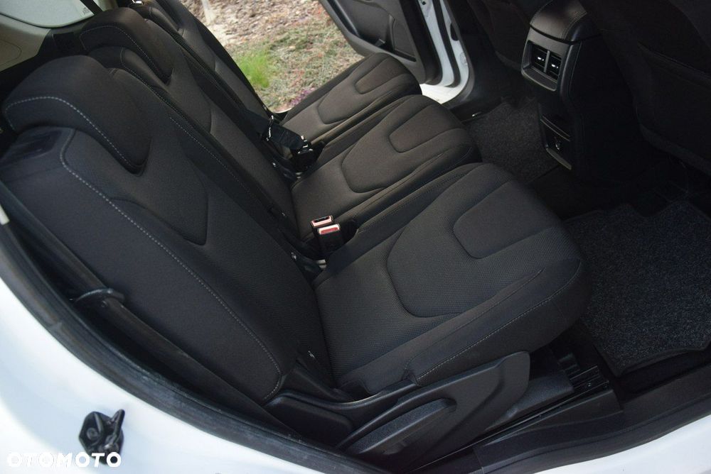 Ford S-Max 2.0 TDCi Titanium - 28