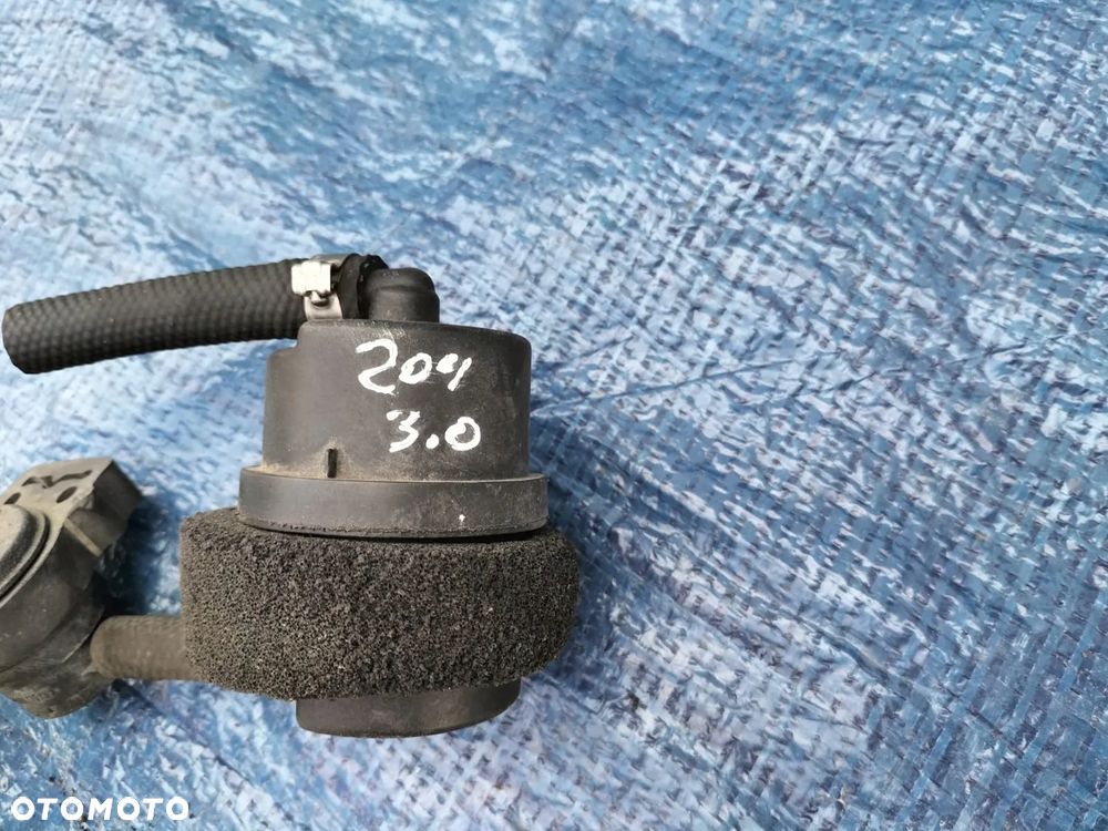 ZAWÓR CZUJNIK RURKA PRZEWÓD ODPOWIETRZAJACY RURKA OPARÓW PALIWA ZBIORNIK PODCIŚNIENIA SILNIKA POWIETRZA A2034711915 A0044705593 MERCEDES CLK W209 3.0 V6 CLC W203 3.5 - 6