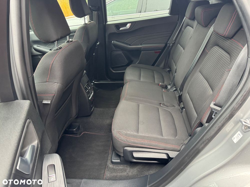 Ford Kuga 1.5 EcoBoost FWD ST-Line - 11