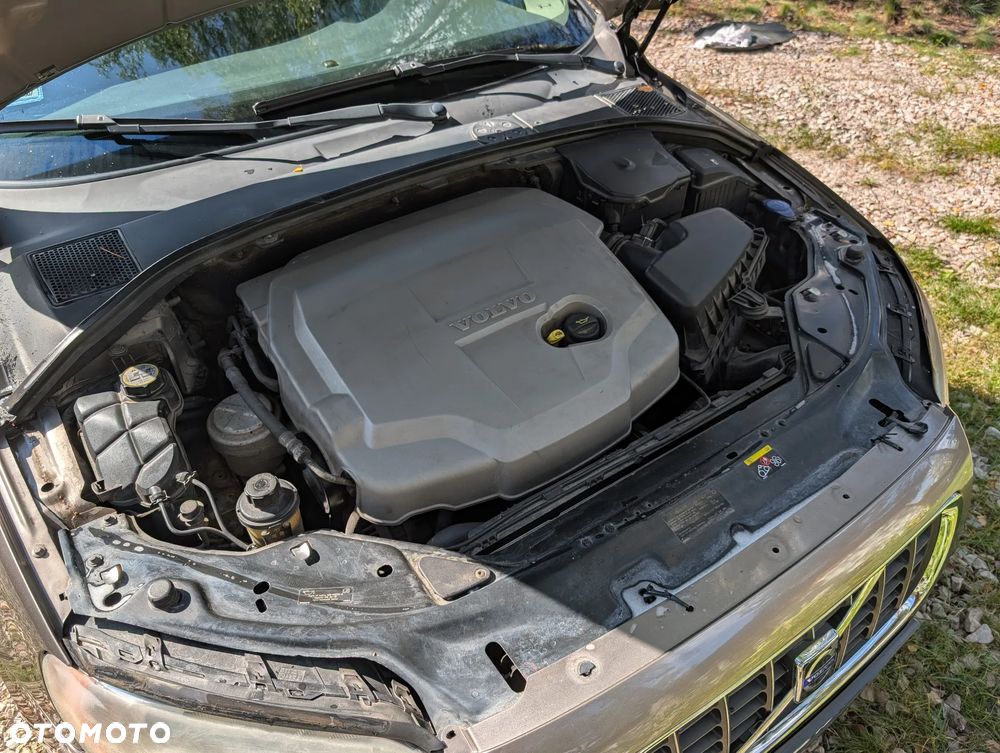 Volvo V70 2.0D Momentum - 32