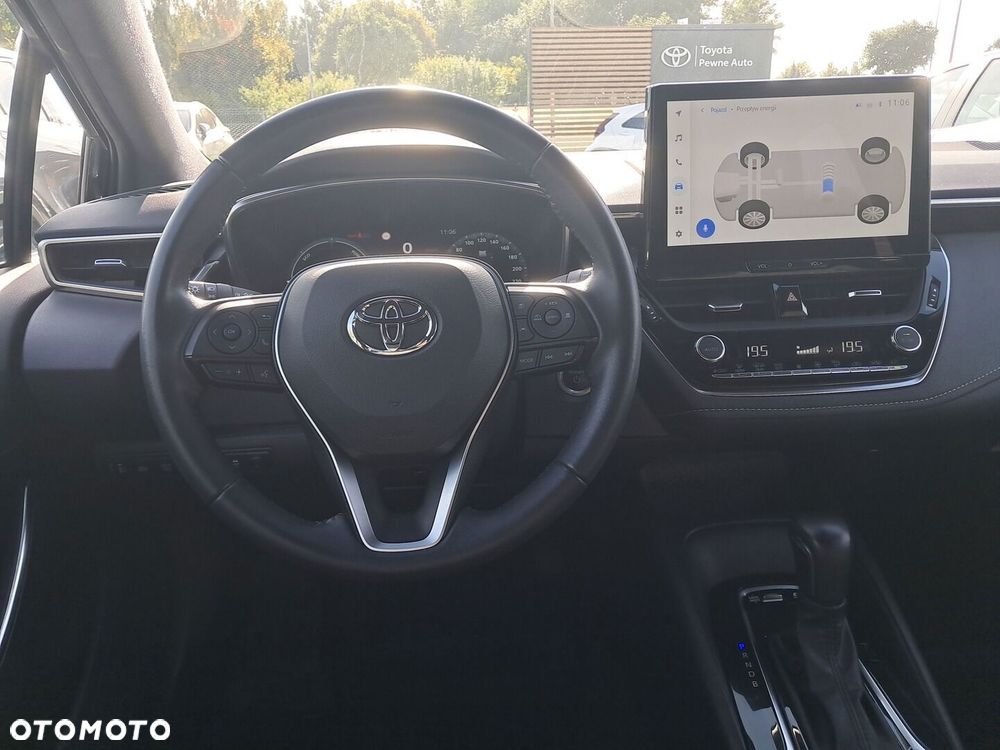 Toyota Corolla 1.8 Hybrid Comfort - 17